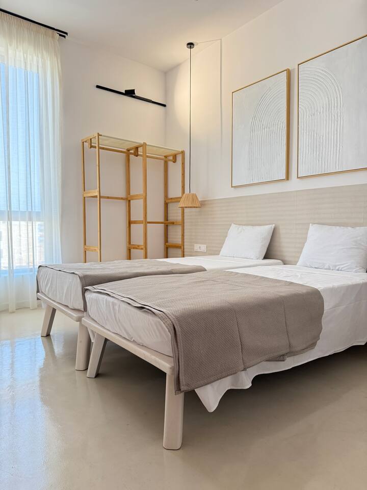 13 OOLAA STUDiO-5minBeach-WiFi-AC-TV-Gym-Laundry
