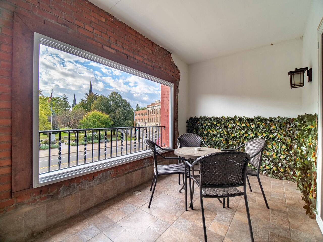Luxmoore Park Penthouse, photo 2