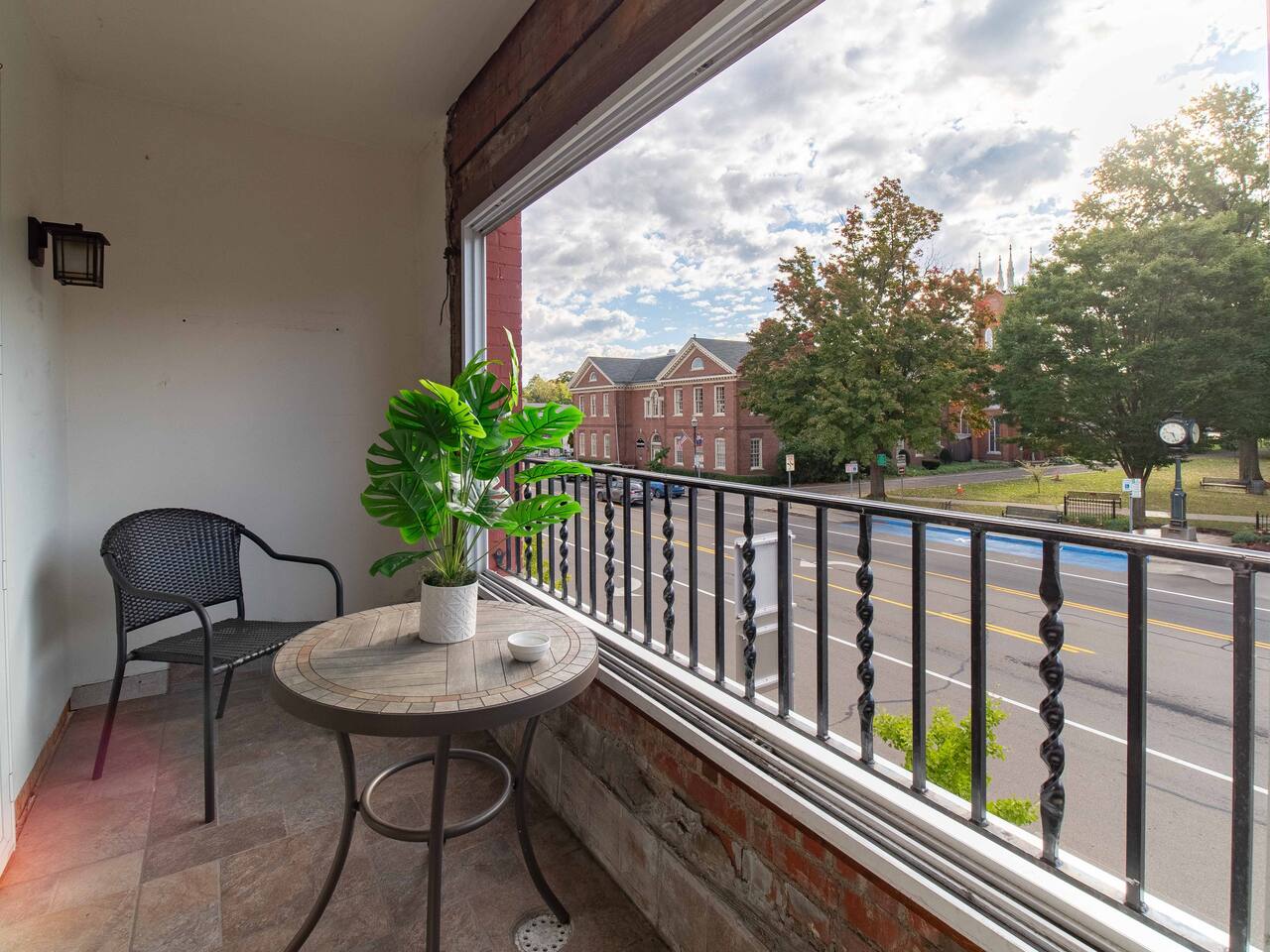 Luxmoore Park Penthouse, photo 7
