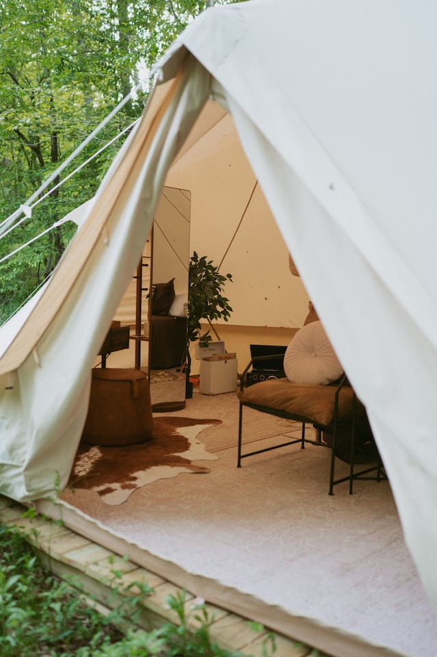 Luxury Glamping on River Total Privacy AC/Tub