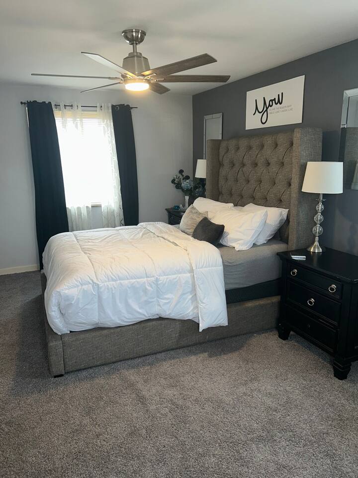 Covedale 1BR | Monthly Stay, Pet Friendly, Parking