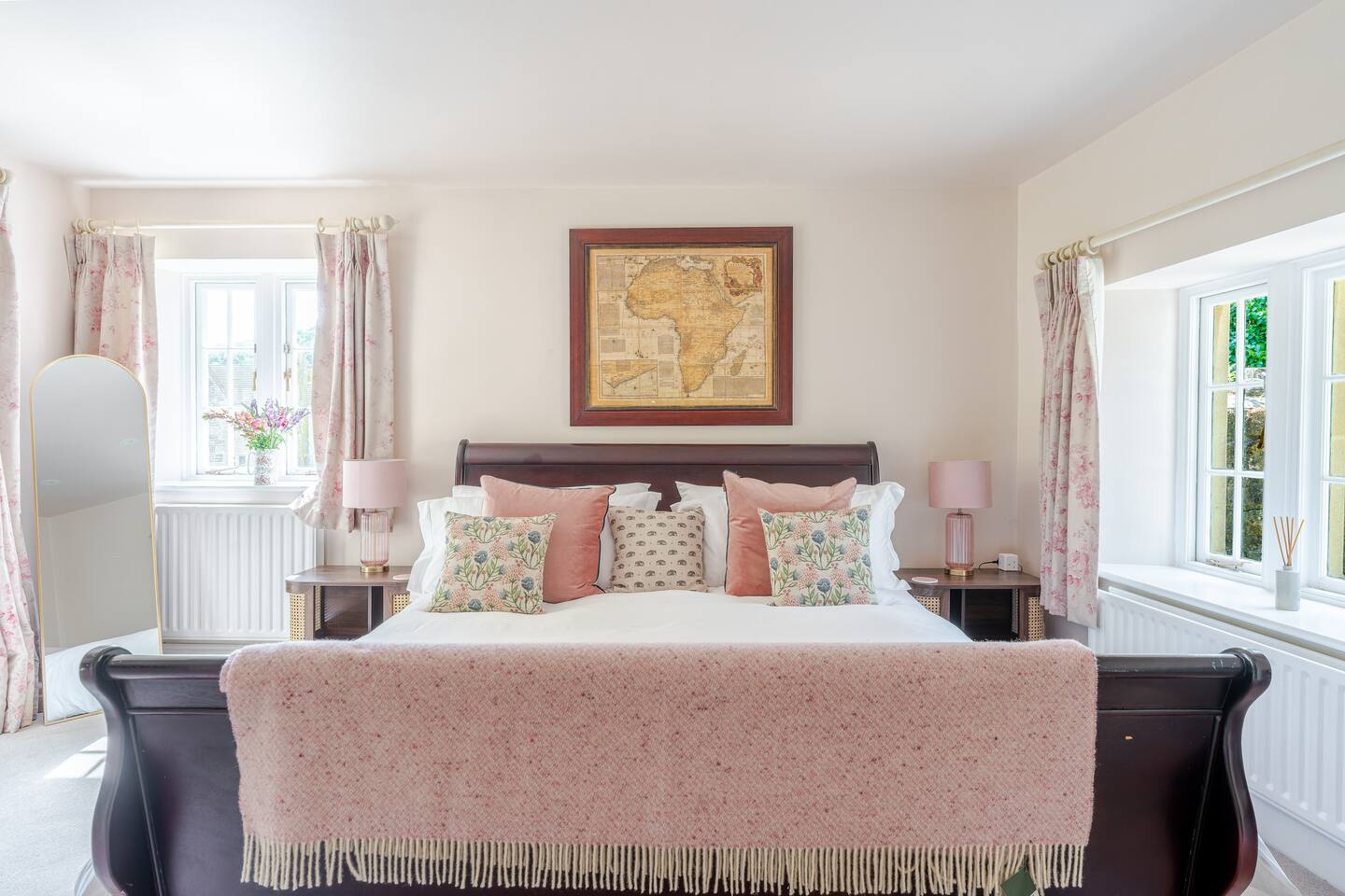 Monks Retreat - Room Jo - Tranquil Escape for Two