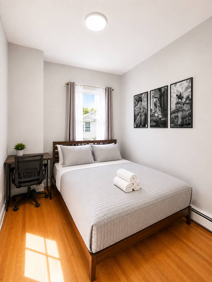 Journal Sq PATH | Private Room | 15 min NYC Access
