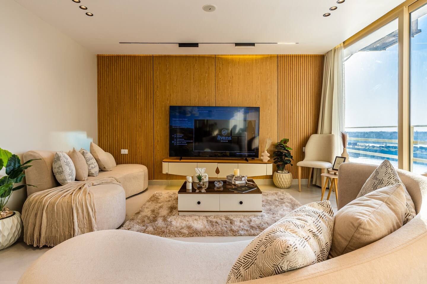 Panoramic Nile View | Luxury 3BR in Maadi photo 3