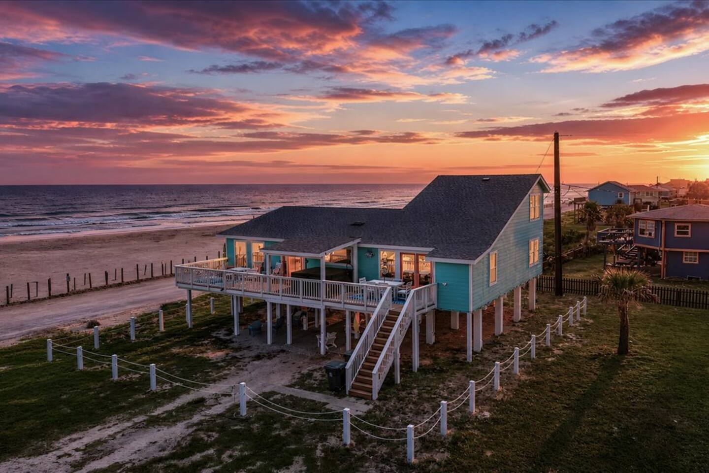 Resting Beach Face — beachfront Galveston home