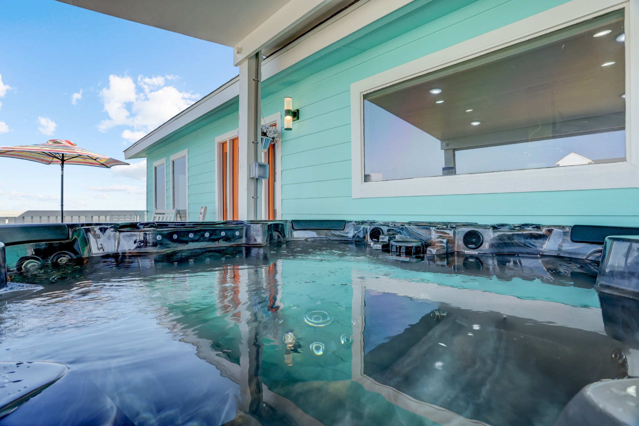 Hot tub with Gulf views