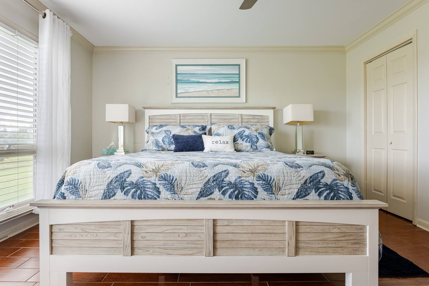 Hot-Tub & Coastal Charm Fins UP!