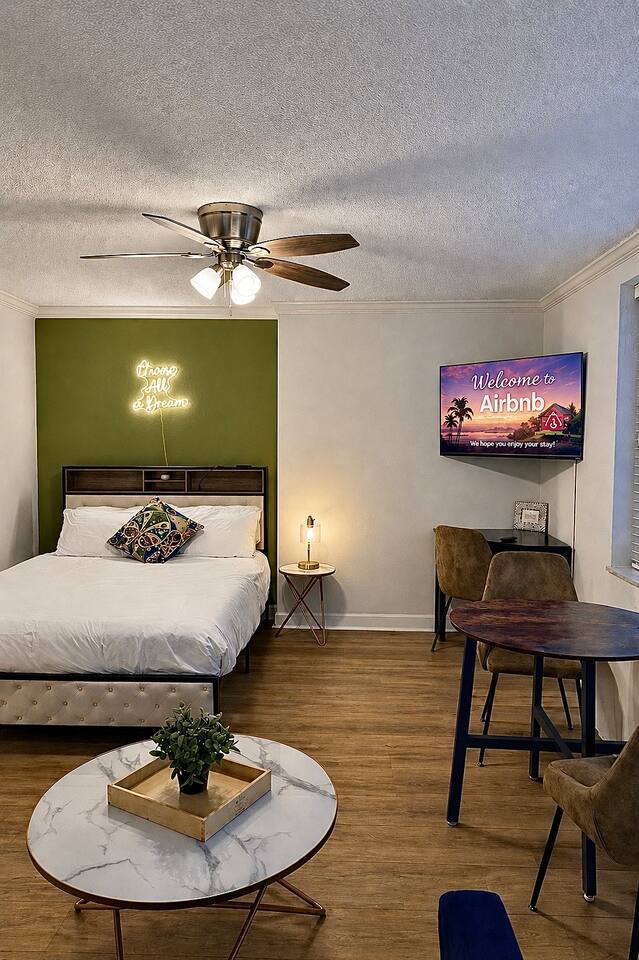 Downtown ATL Condo | City View | Prime Location