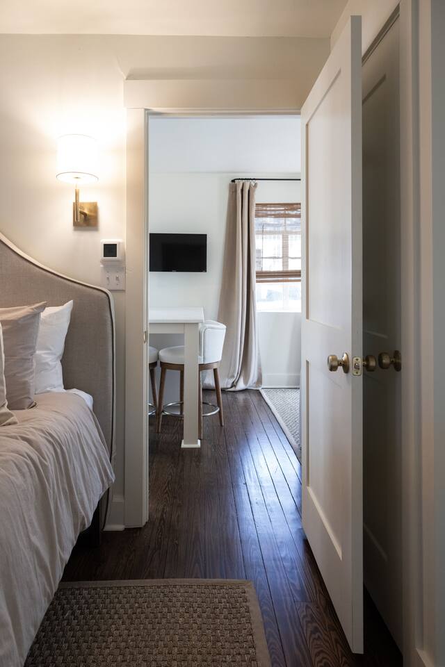Comfortable 1BR · Near Fort Jackson & Devine St