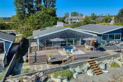 The Beach House on the Salish Sea photo 8