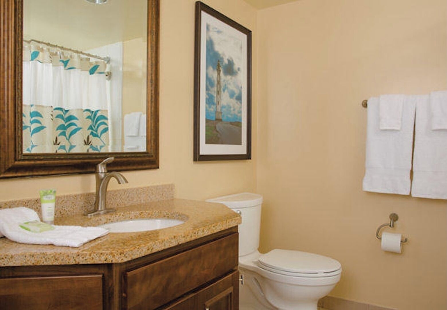 Aruba Surf Club Beachfront Resort Bathroom