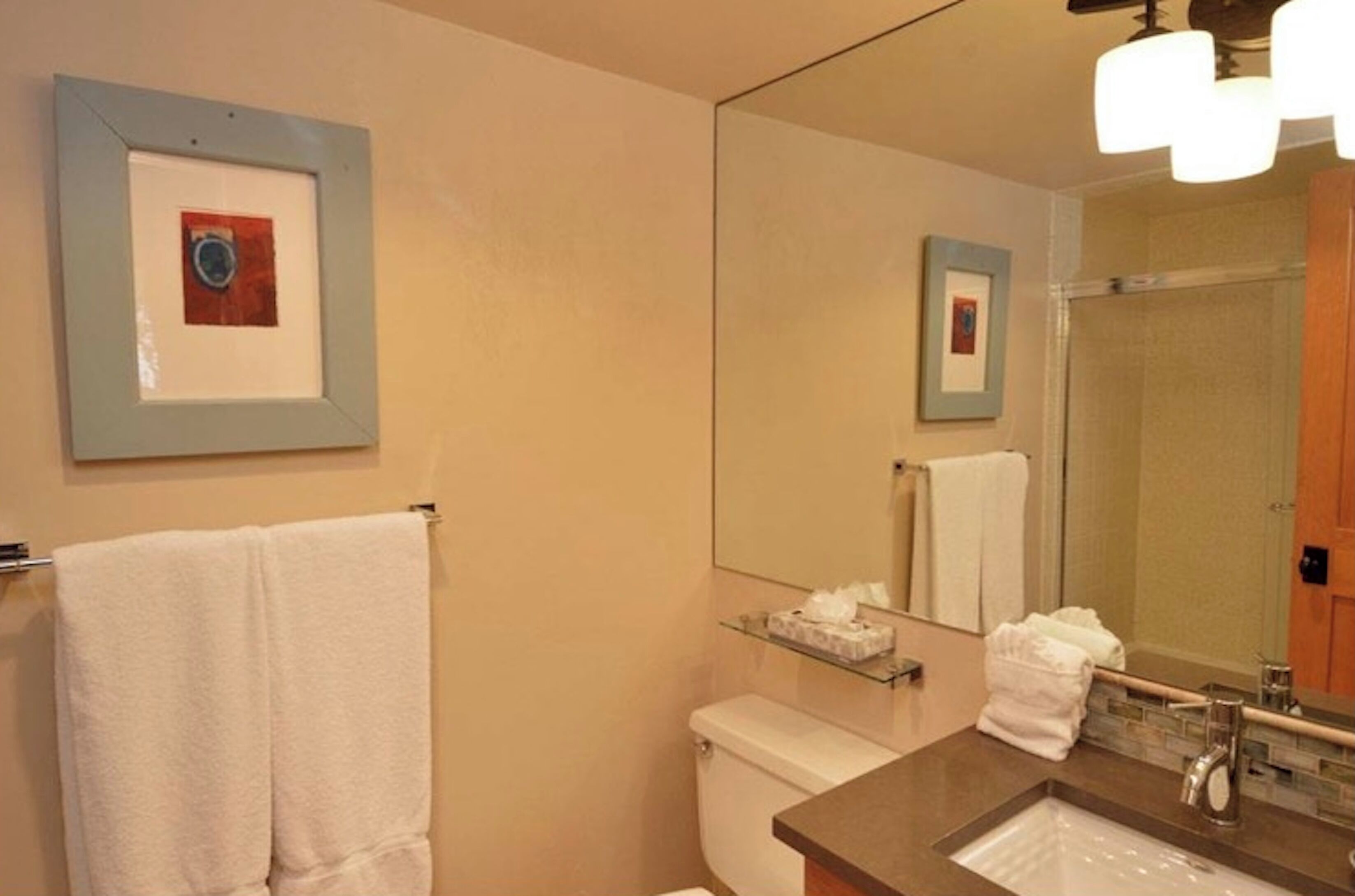 2 Bedroom apartment, Aspen, Core, Pool, Hot Tub!