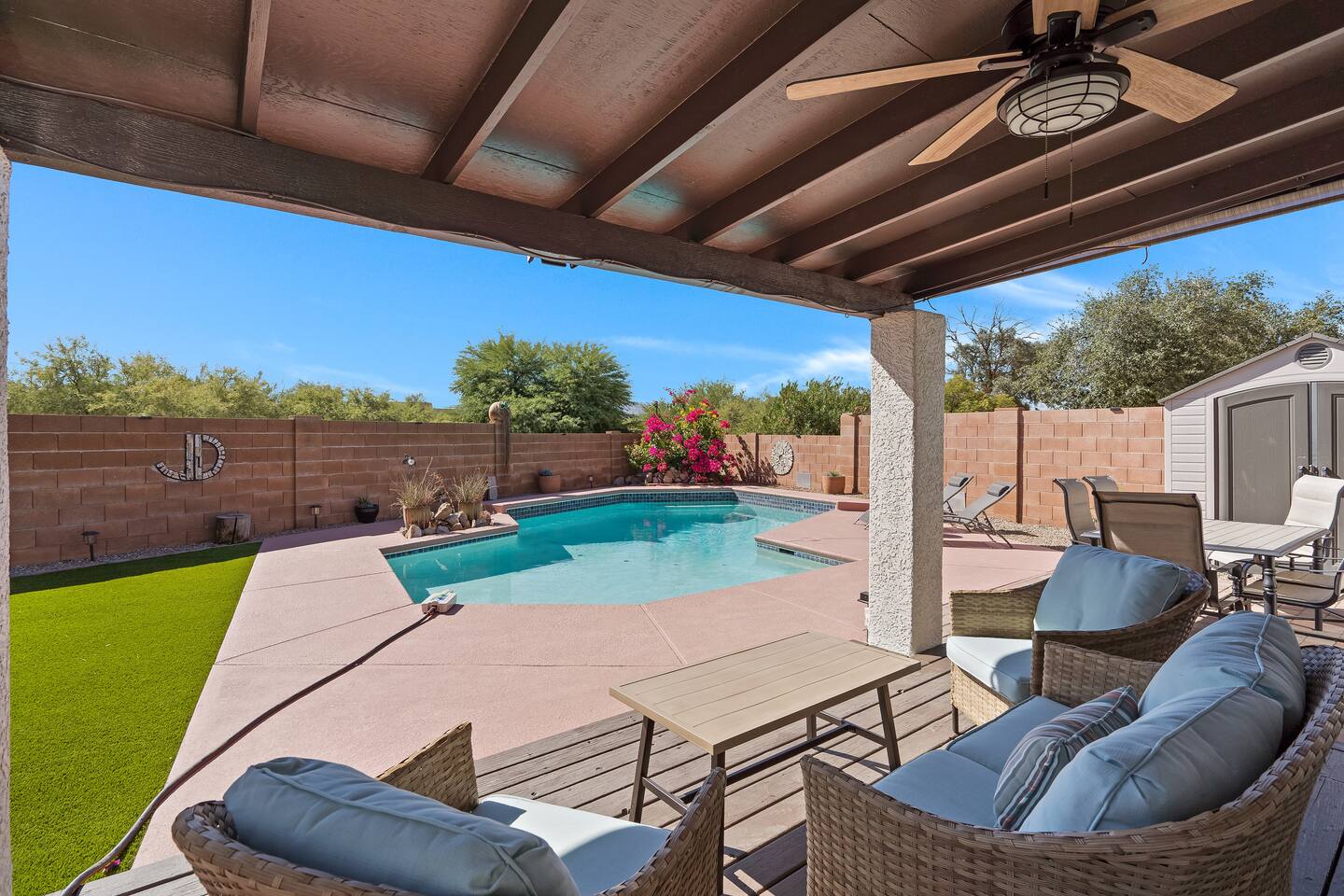 Southwestern Oasis with Pool!