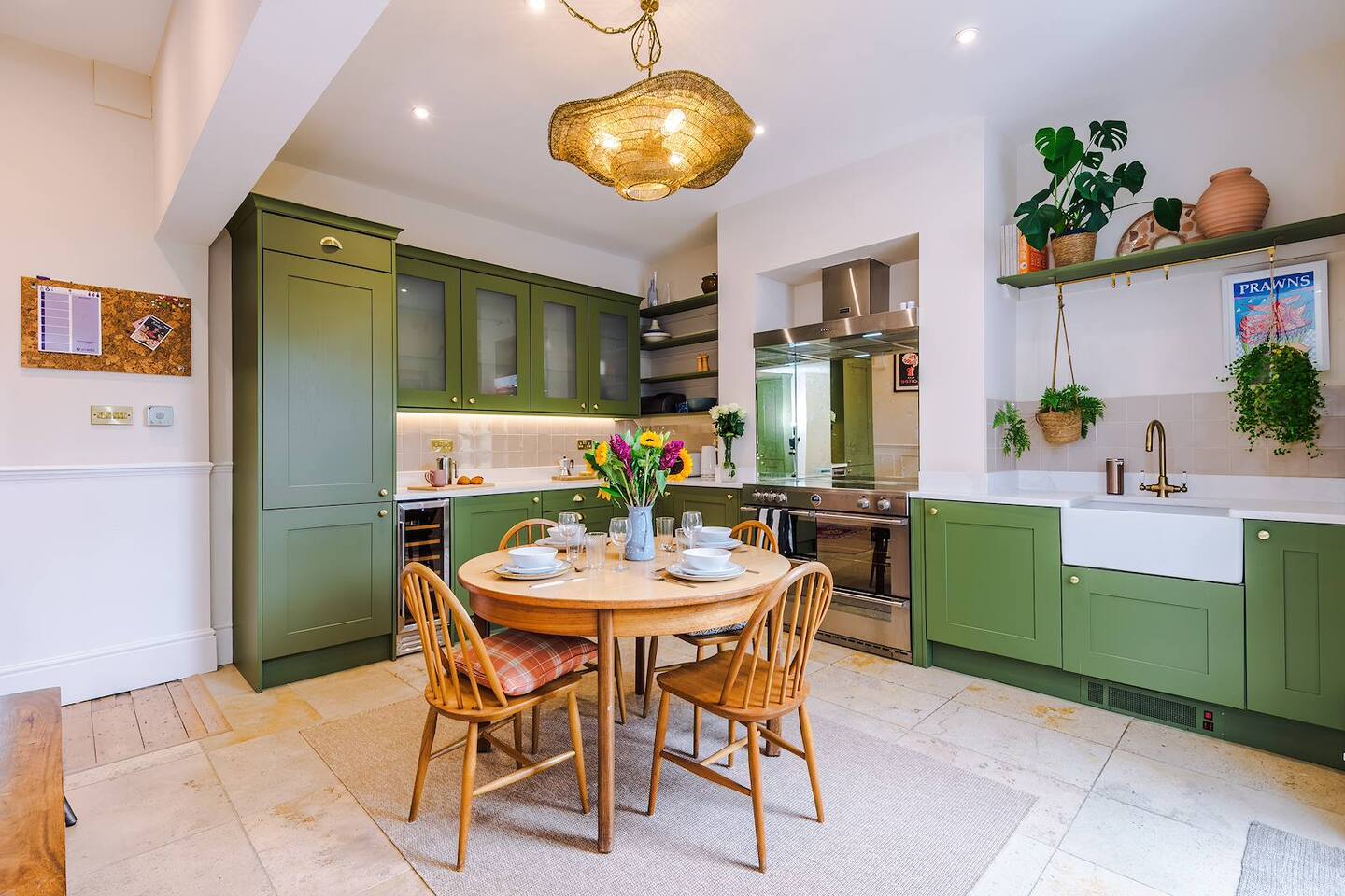 Stylish Victorian House | Garden | Sleeps 8