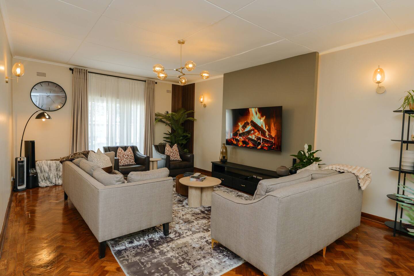 ZuriSuites-Montle Private Residence-Live Elevated