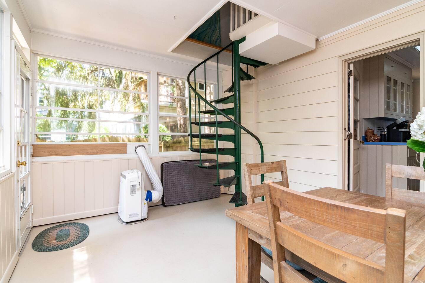 Henlopen Beach Cottage photo 36