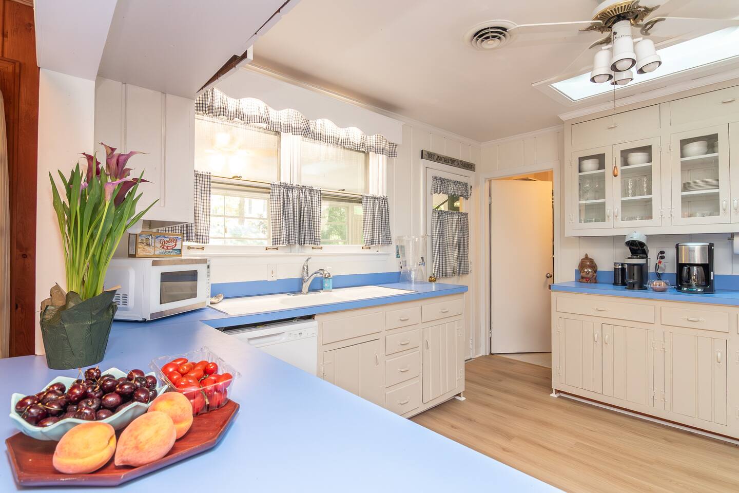 Henlopen Beach Cottage photo 30