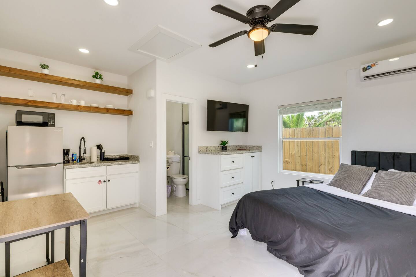 #8 | South Padre Studio | Pool | Walk 2 Beach