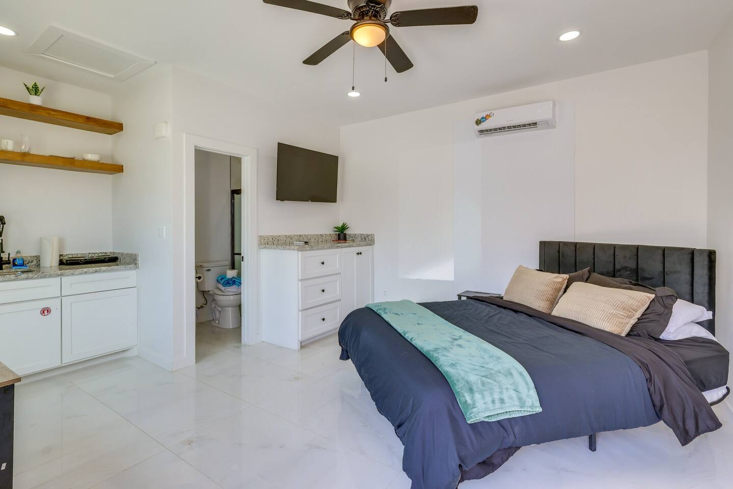 #15 | South Padre Getaway | Studio + Pool | Relax