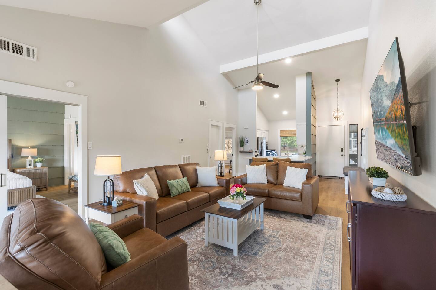 Lux Lakeside Retreat | Pool, Arcade, Walk to Lake