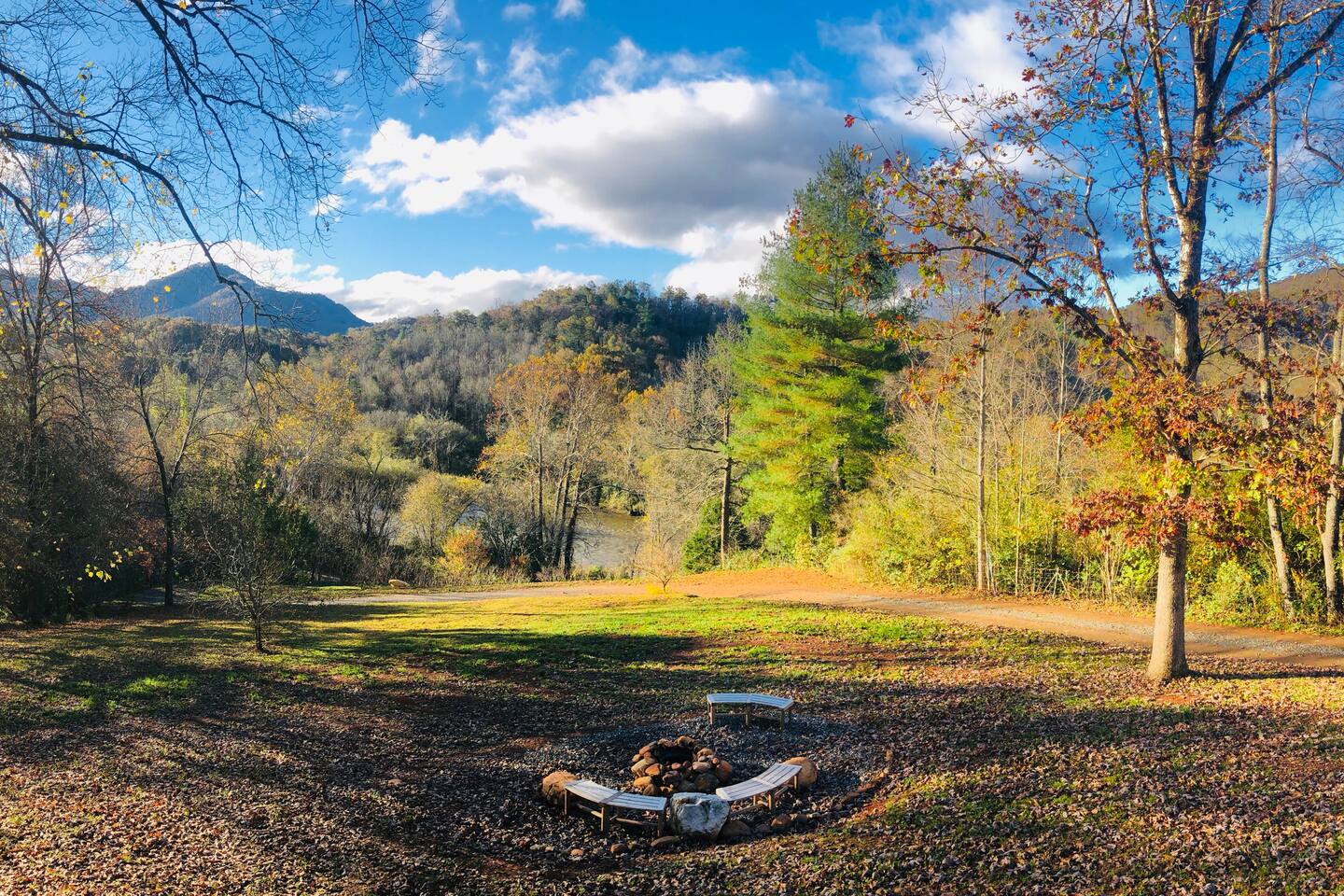 RiverBend Farmhouse