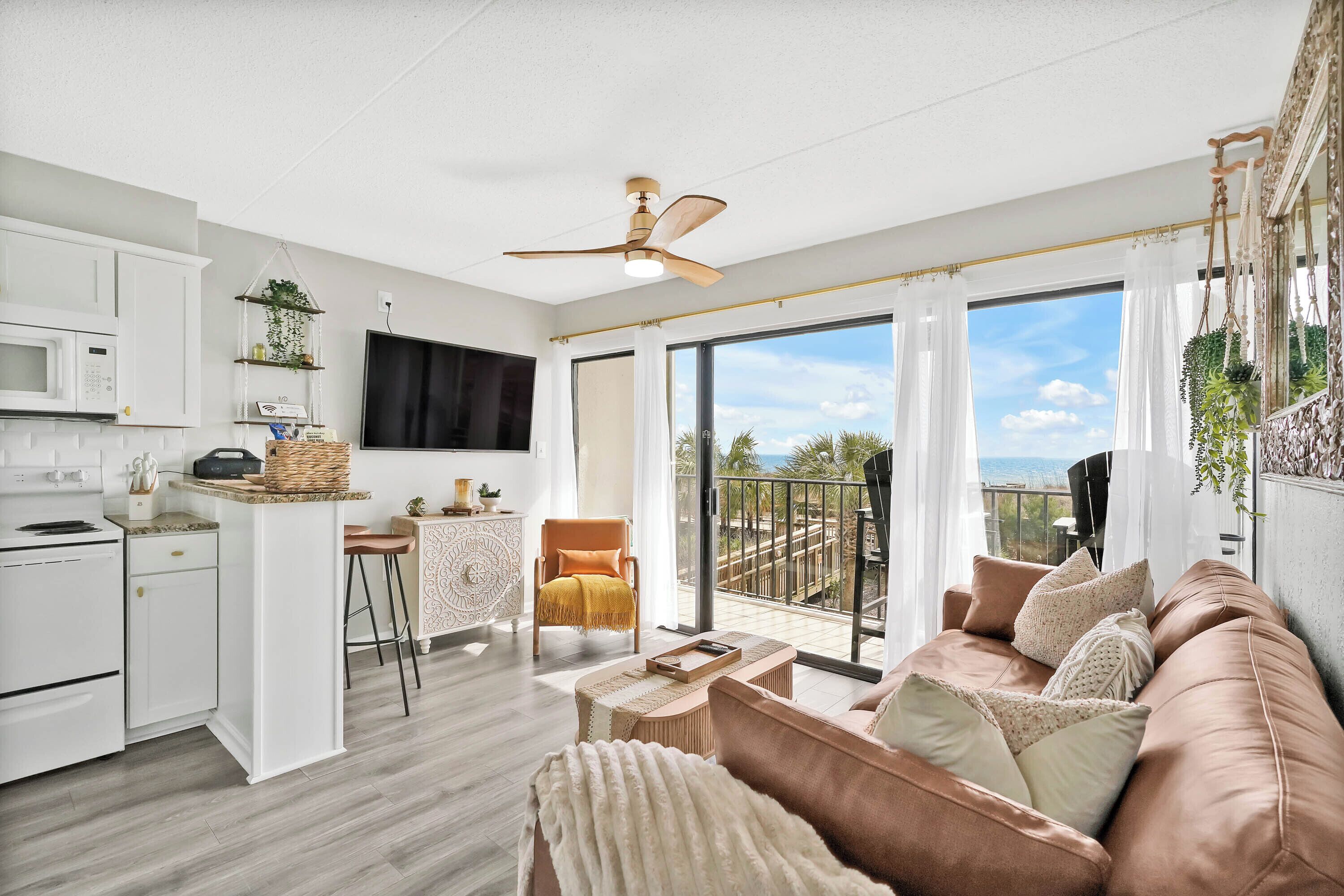Oceanfront Condo, Pool, Direct Boardwalk Access, Ocean Views