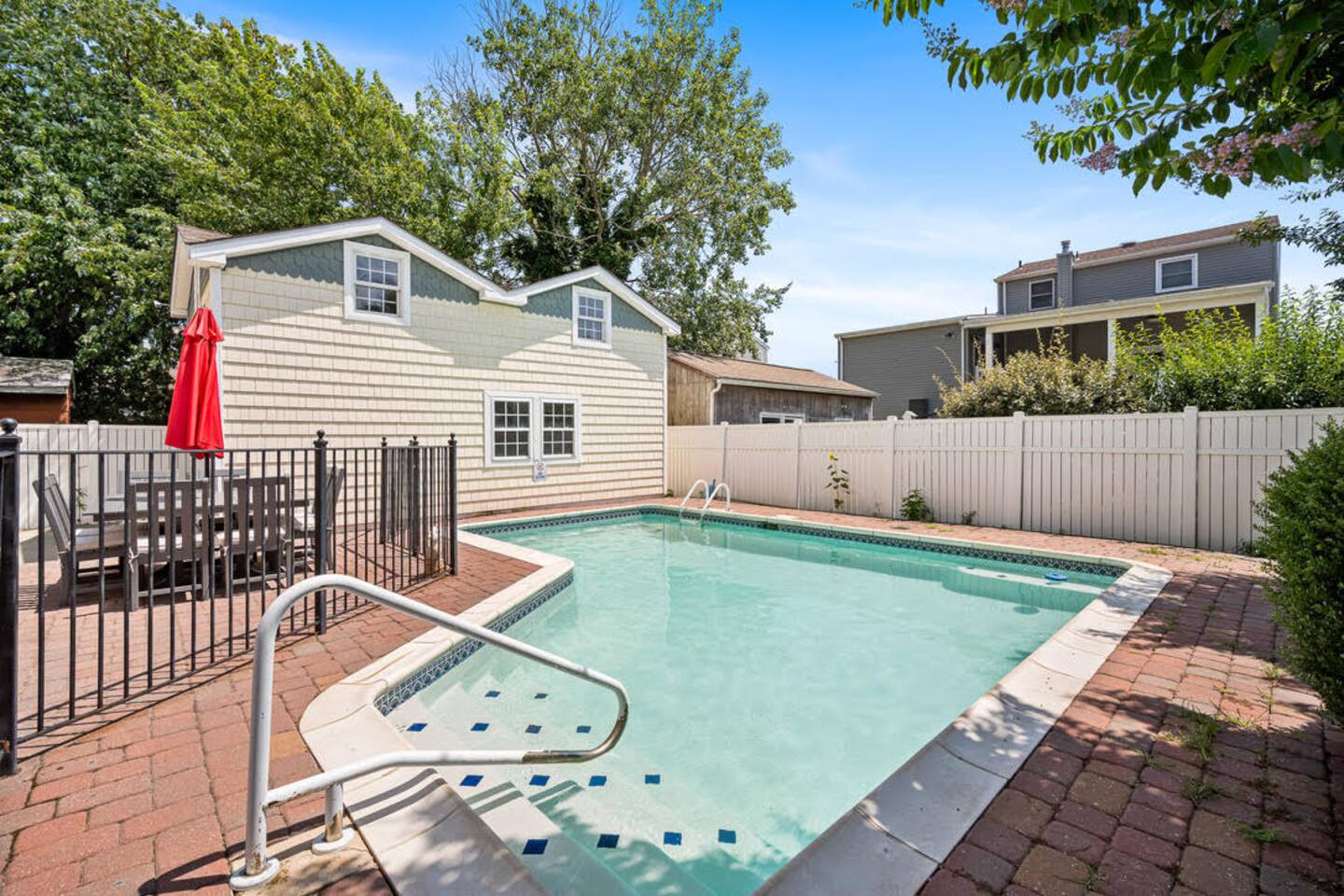 Haven on Heald | 7BR + Private Pool | Near Beach
