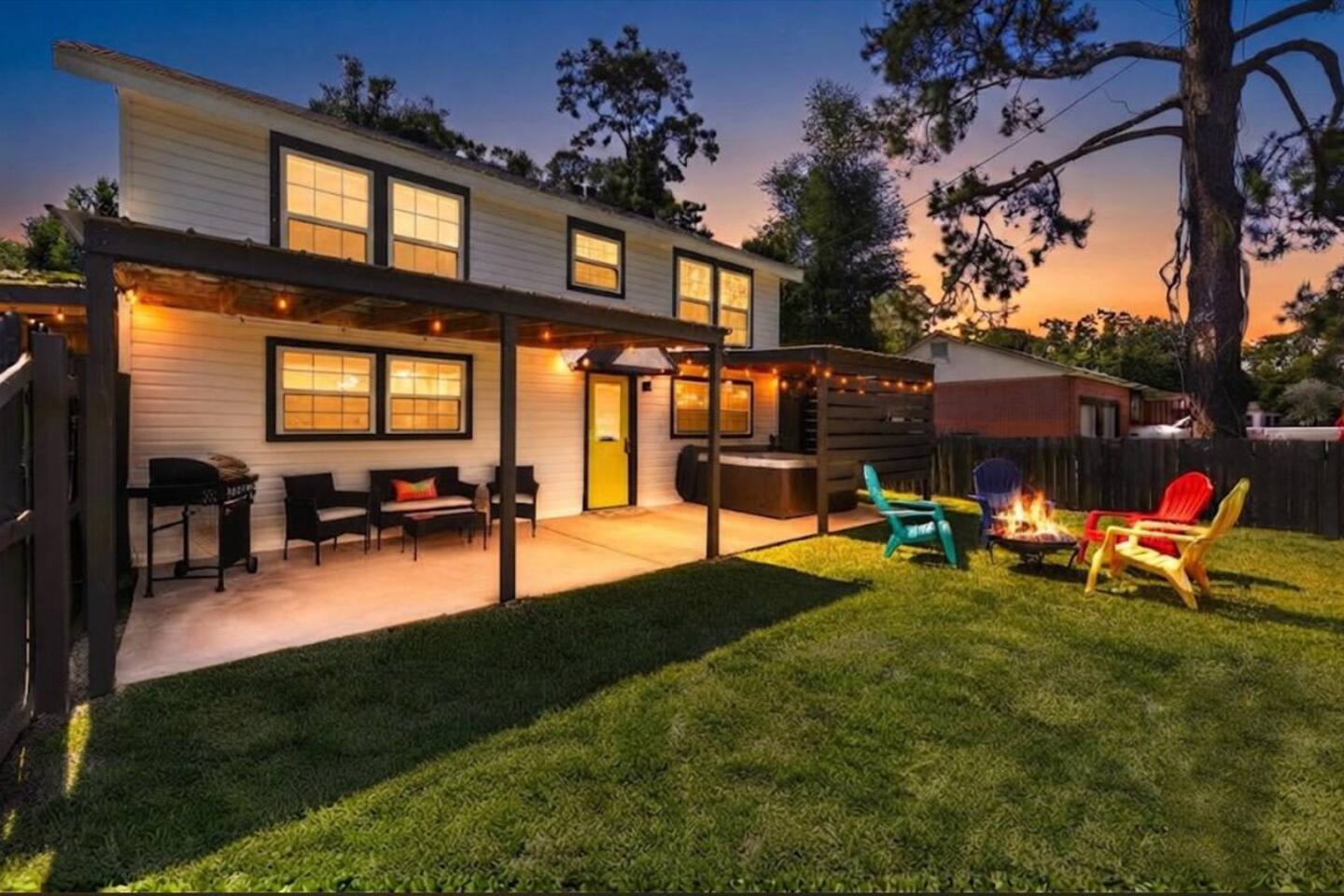 New! Perfect Multi Family Home!