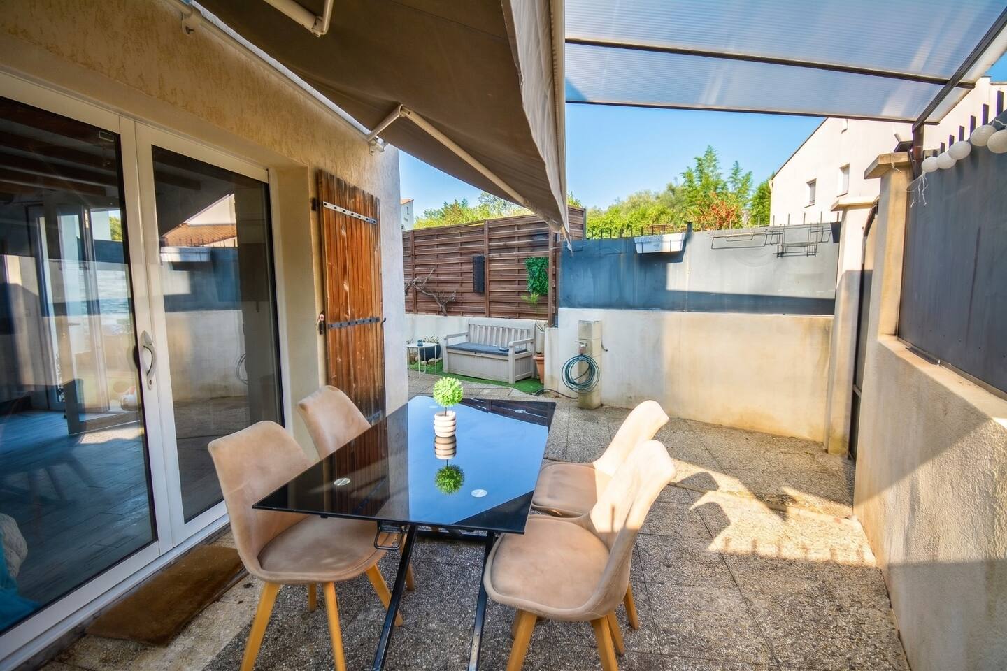 Sunny Escape, Pool & Boules · 18