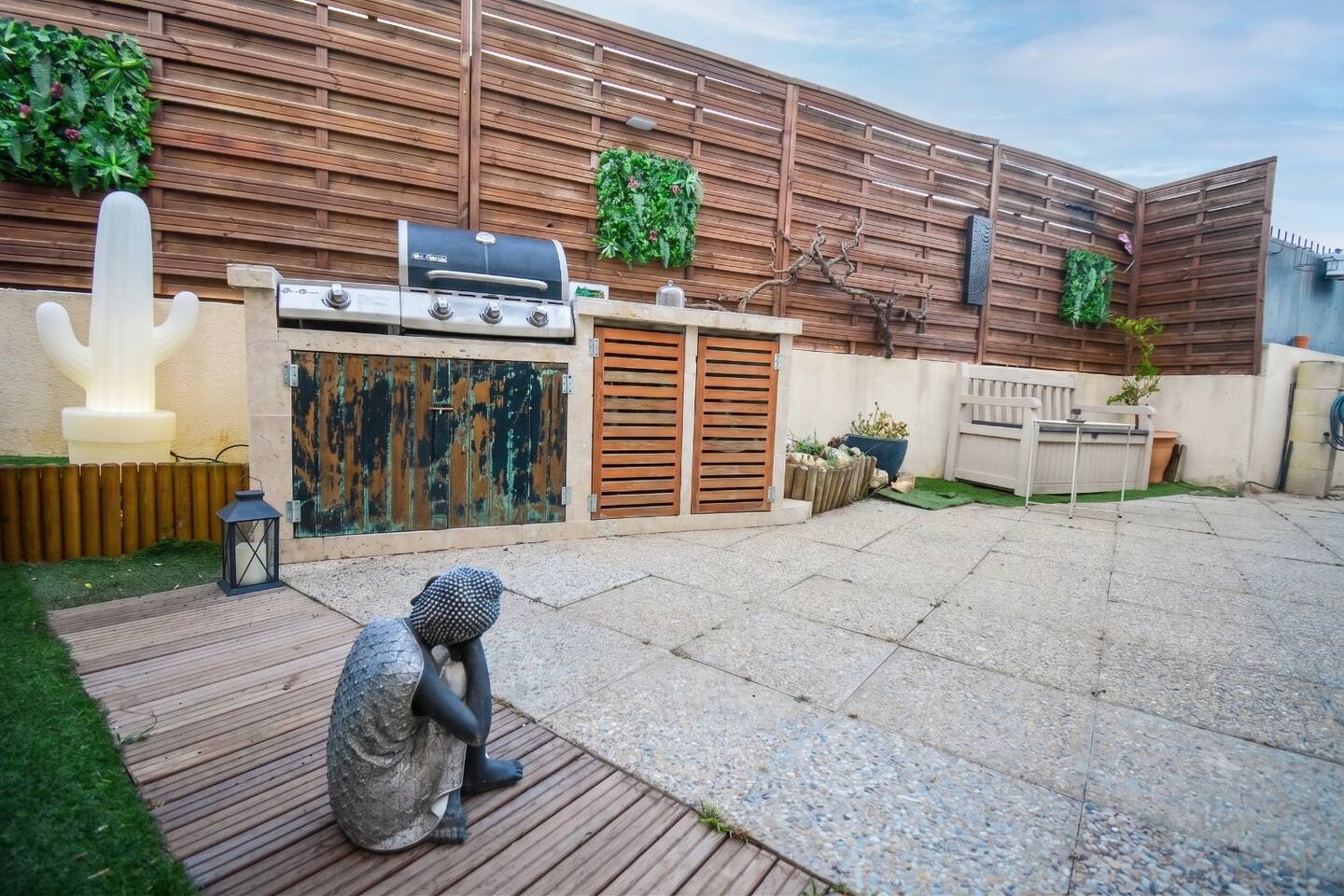 Sunny Escape, Pool & Boules · 7
