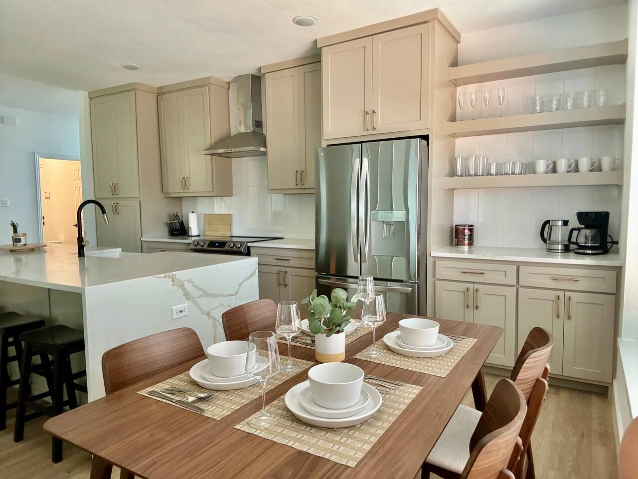 Exquisitely Renovated Modern Residence | 4BR / 5BA