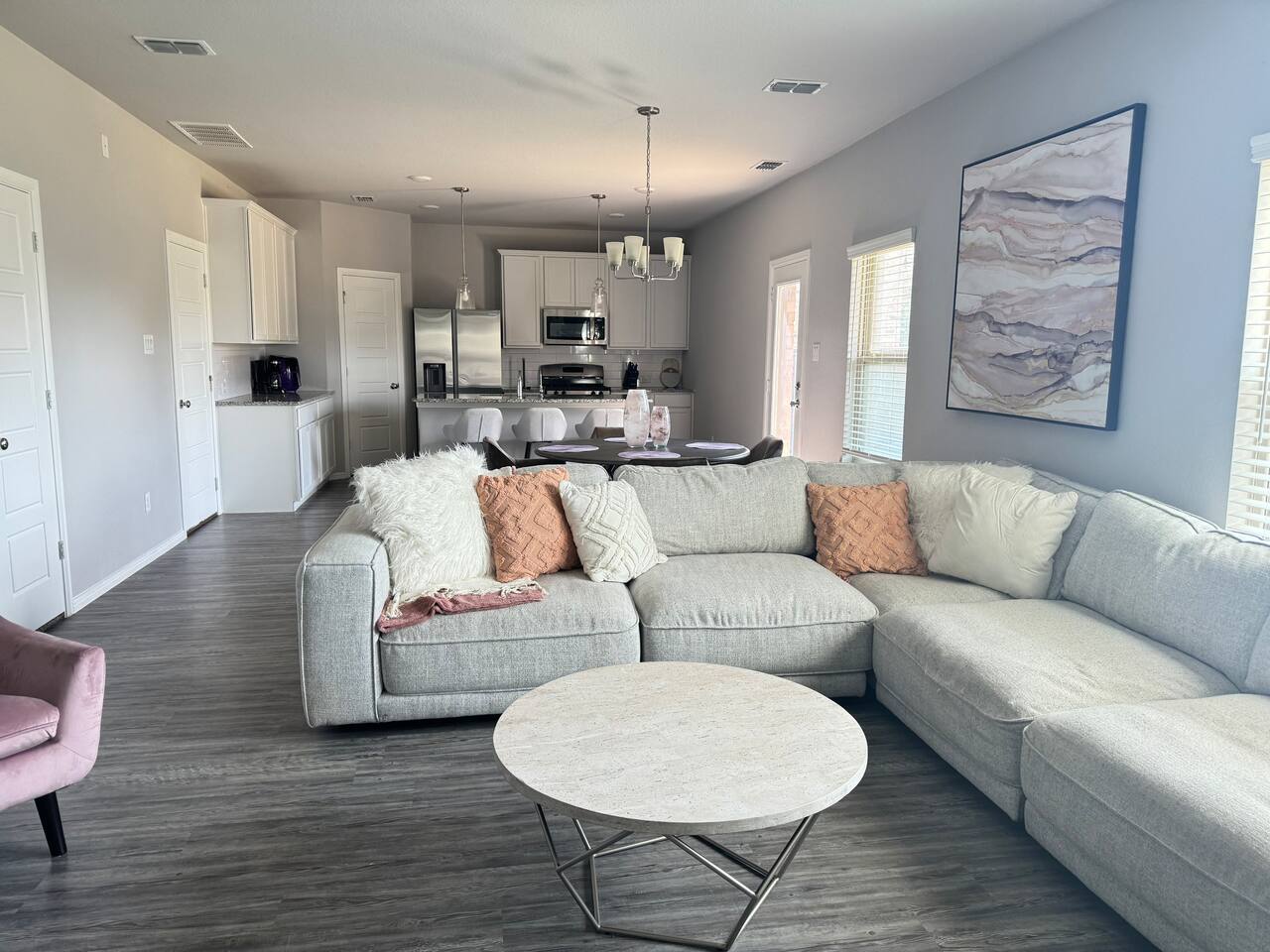 Bright & Spacious 4BR Home with Expansive Backyard