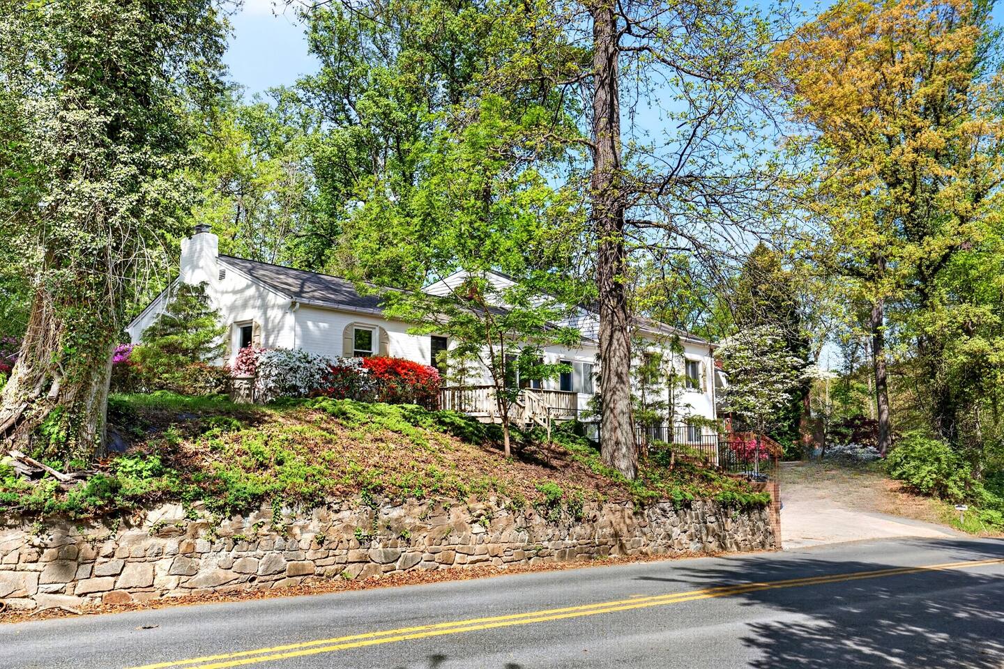 Dazzling home in Silver Spring near Forest Glen