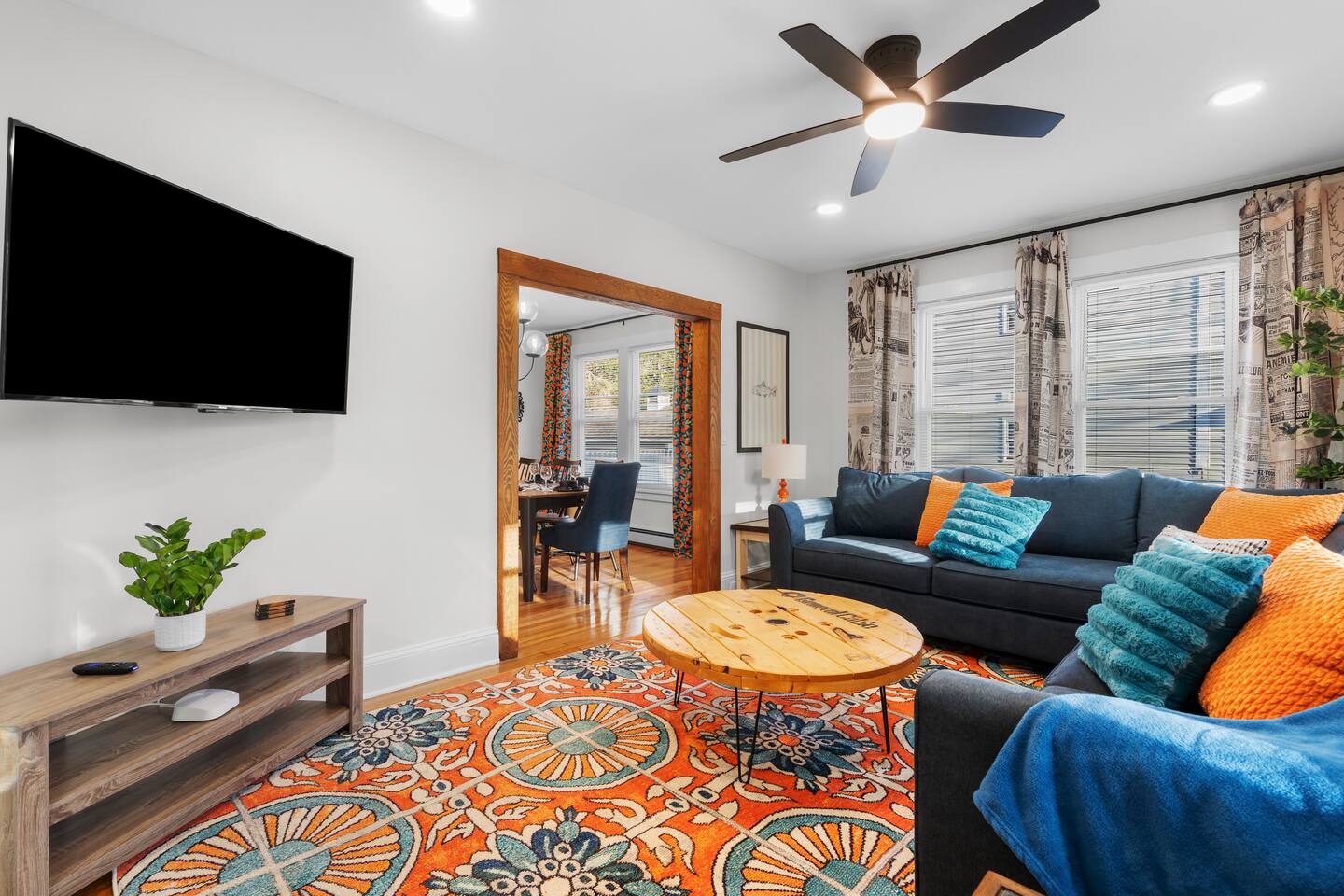 4BR Willimantic House | Near ECSU, UConn & Casinos