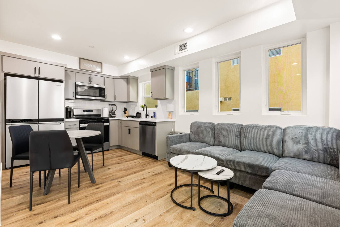 Modern 3BR Getaway • Prime WeHo Location
