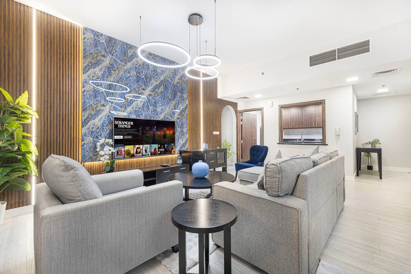 Luxury Beachside JBR Apartment | Prime Location