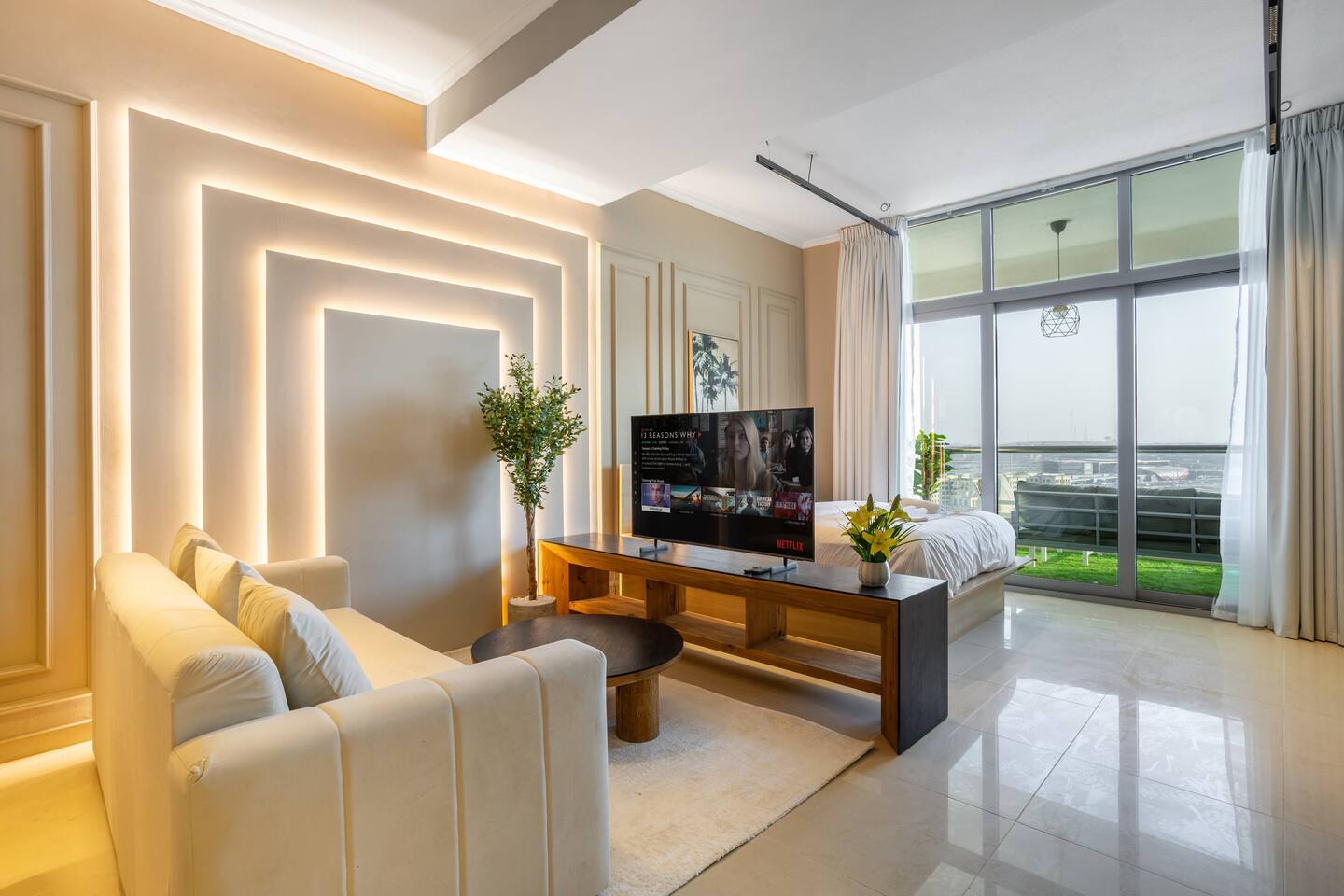 Luxury Dubai Marina 3BR | 5 Beds • Near JBR Beach