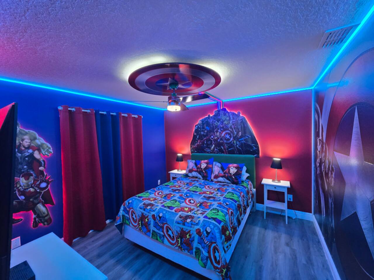 Incredible Thematic House w/Pool & GameRoom 288881
