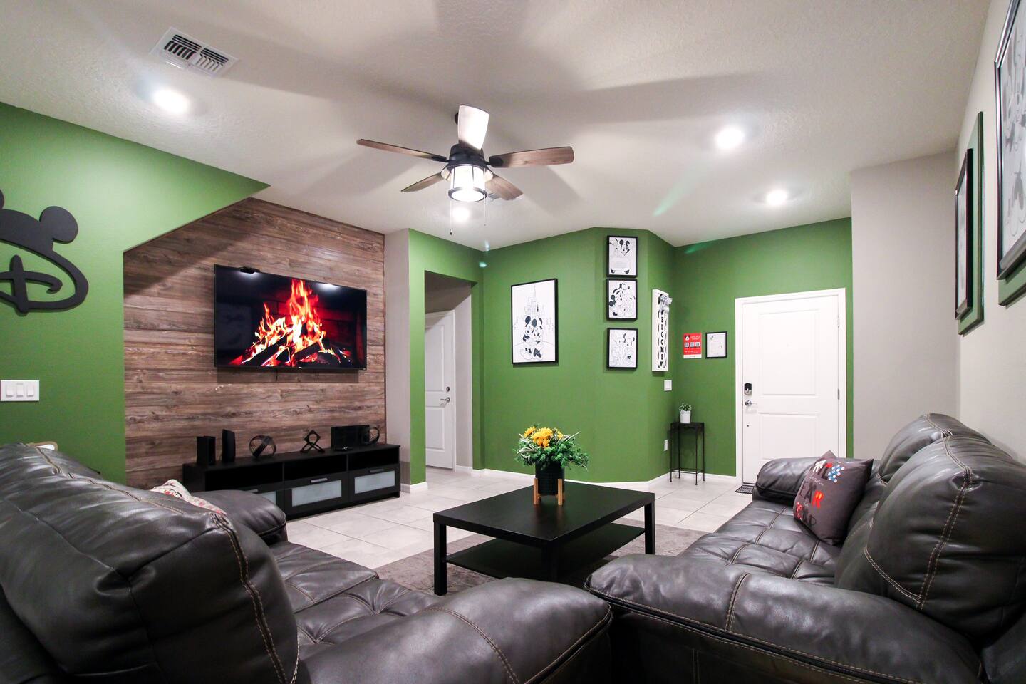Themed Home!Pvt Pool/ SPA/Game Room/ Resort 273361