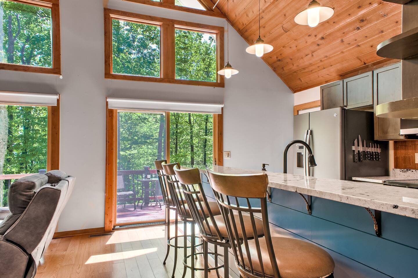 Gather, cook and connect in the heart of the home.