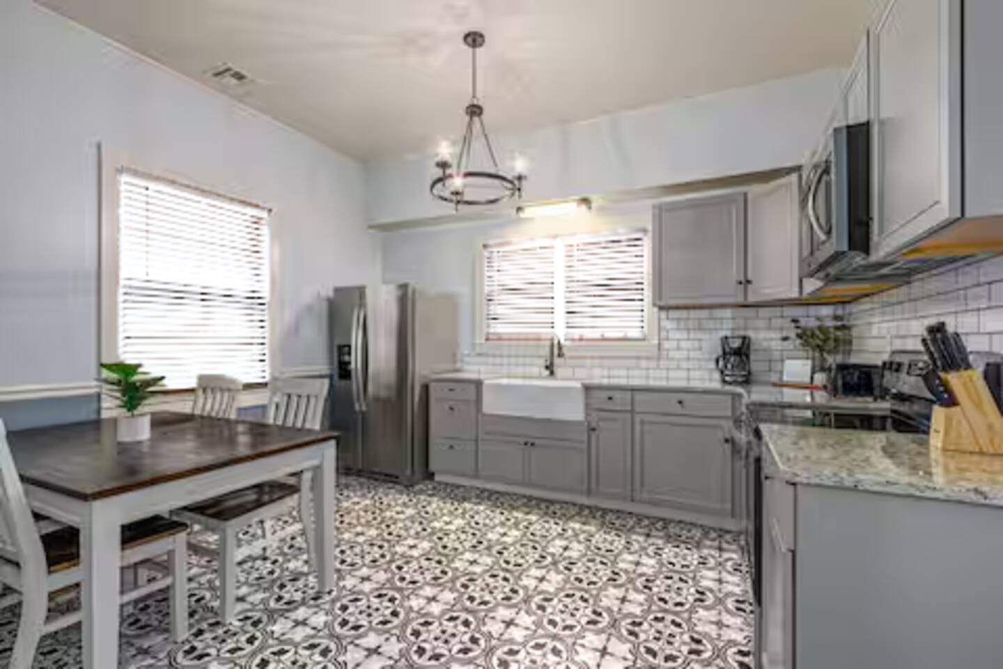High Victorian ceilings throughout
