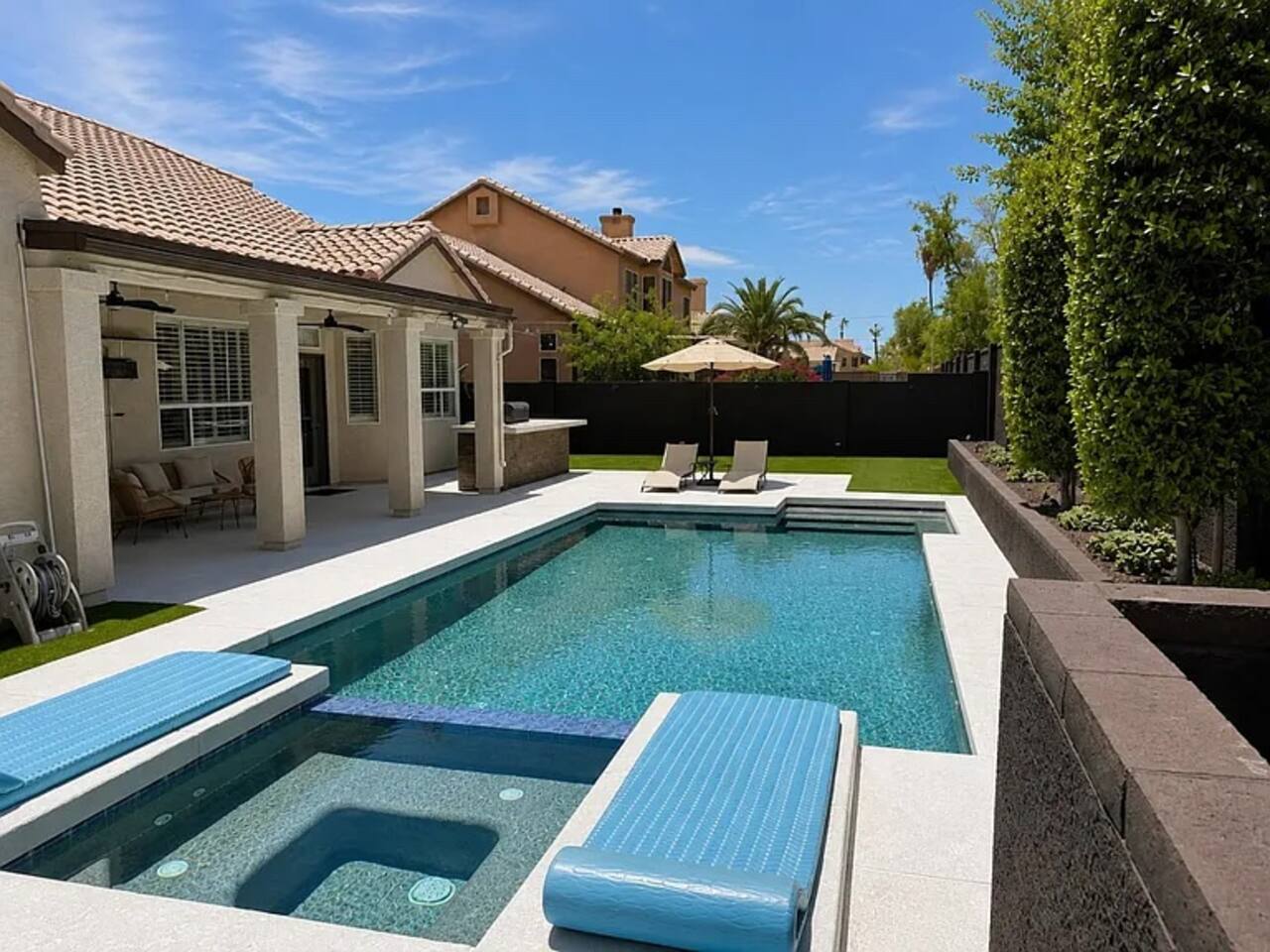 Desert Oasis *Pet Friendly *Golf *Shopping