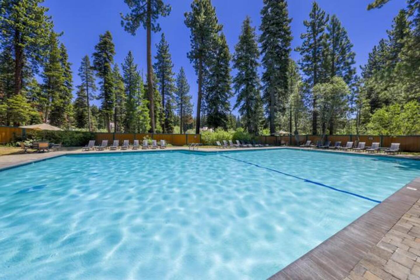 Carnelian Woods Condo | Lake View, Pool & Hot Tub