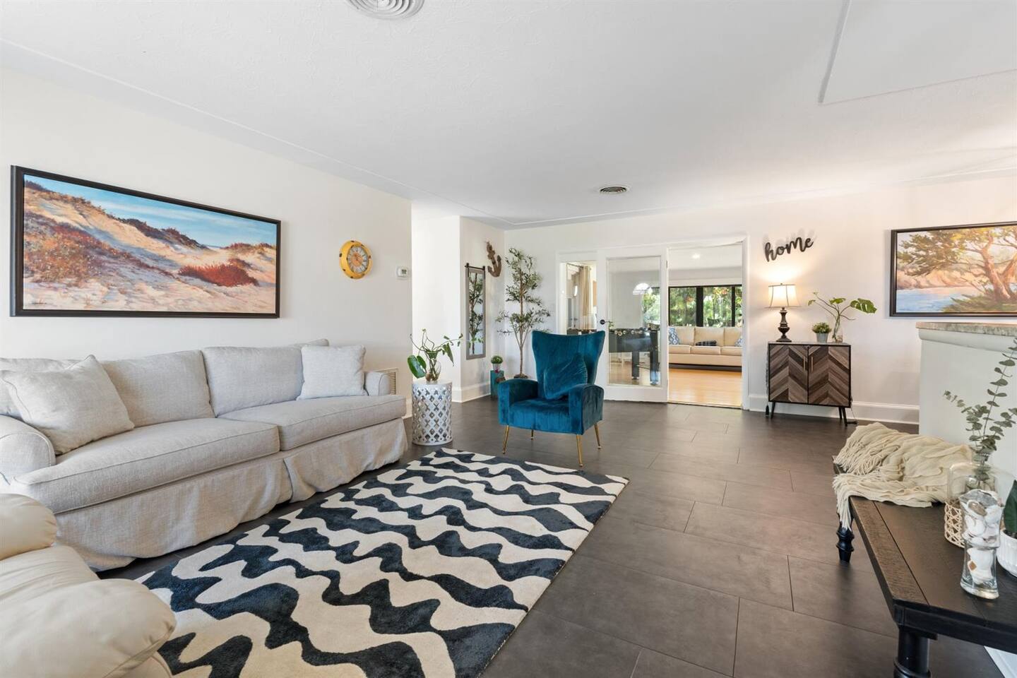 Ben's Bungalow | 8 min to Siesta Key | Giga Wifi