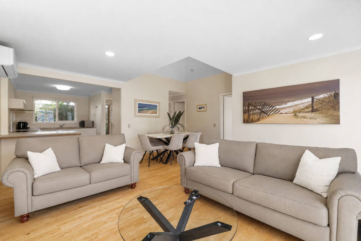 Park Street Retreat Cowes by Ready Set Stay *