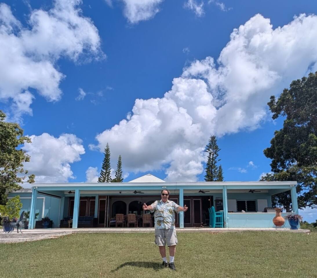 Dan Aykroyd's Baobab Vista