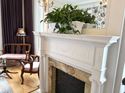 Room 2 detail 4