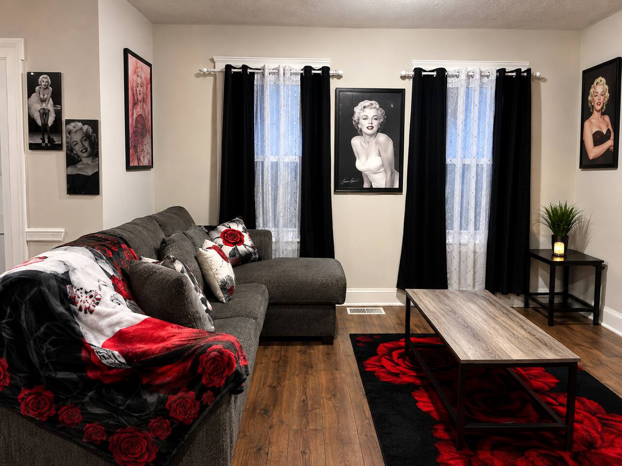 The Monroe Suite | Glamorous Stay |Little Italy