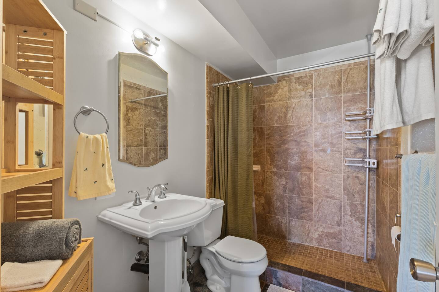 Relaxing 1BR/1BA Condo in Honolulu