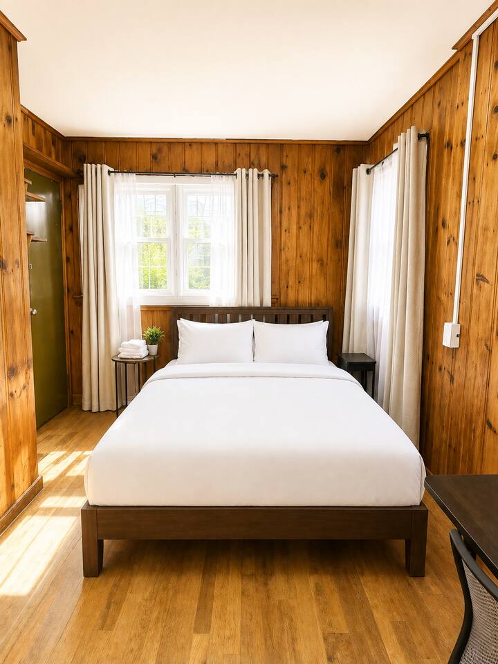 Private Room w/ Bath•15 Min to NYC• 5 Min PATH